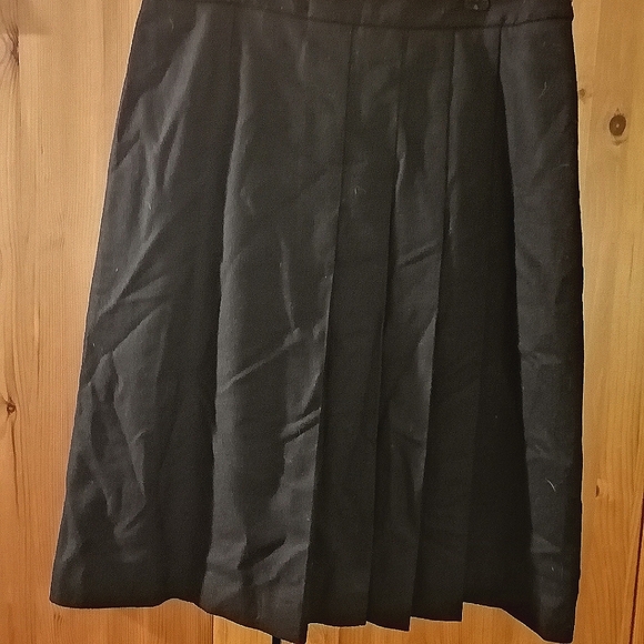 3 Lacoste items - Picture 10 of 11